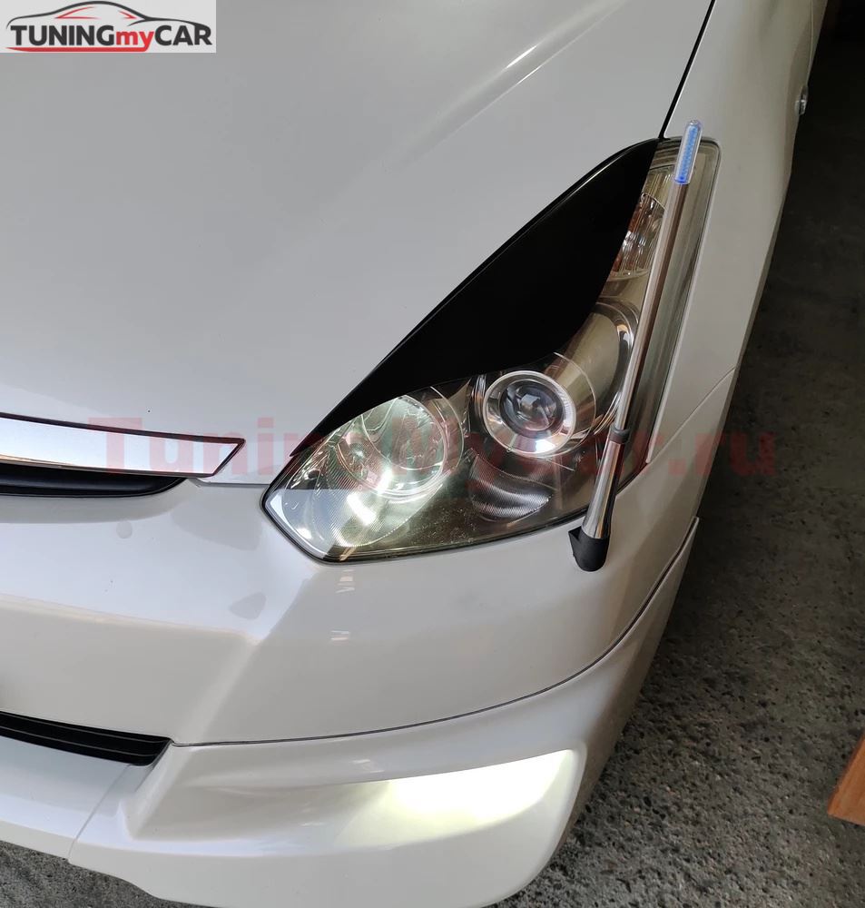 Реснички на фары для Toyota Wish ANE10 рестайлинг 2005-2009